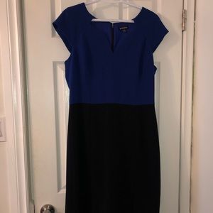 Le Chateau blue formal dress in size US XL